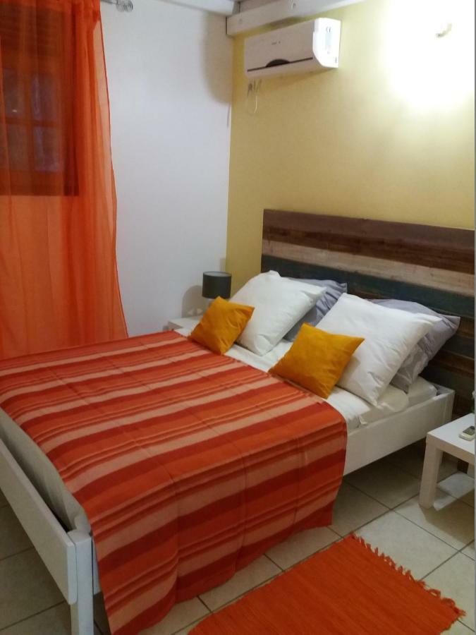Villa Ponm Kann'L Deshaies Εξωτερικό φωτογραφία